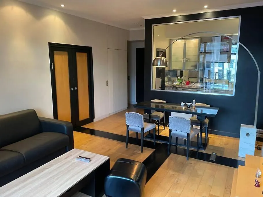 Fabulous Apartment In Heart Of Париж Франция